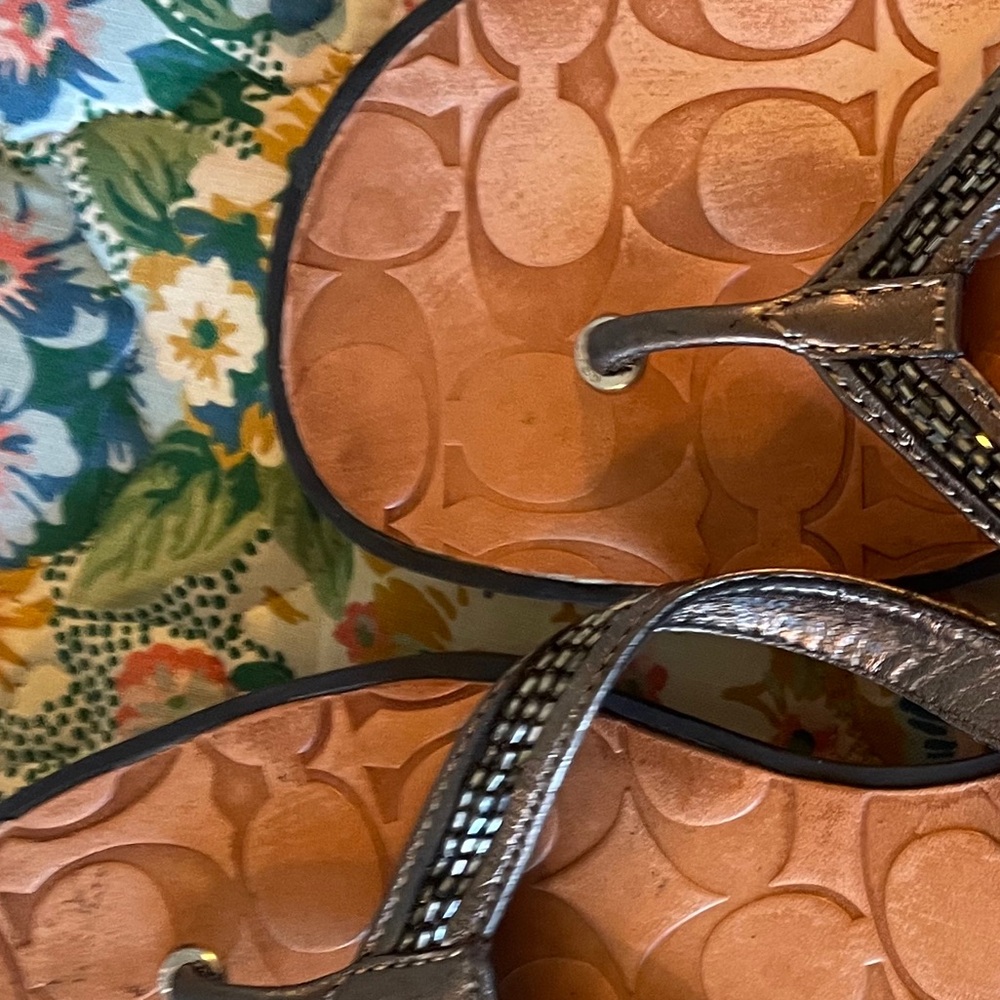 Coach Sandals Women's Beaded 11 Laurel Flip Flop Flats Q049 Gray Leather - Picture 5 of 7
